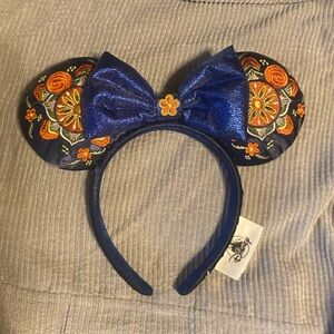 Disney Norway Navy and Orange Embroidered Ears Headband LIKE NEW